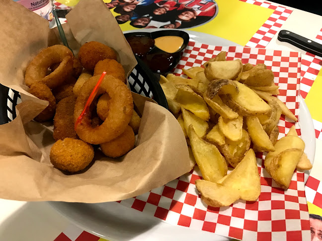 Comments and reviews of Arnold's