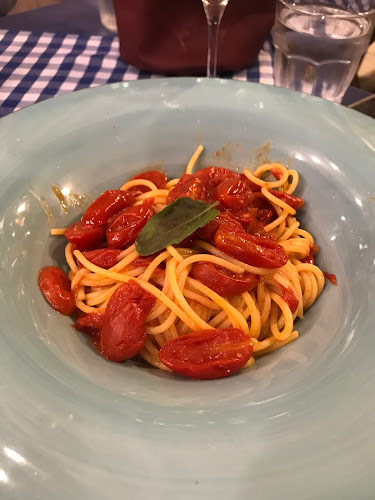 Salita S. Anna di Palazzo, 7, 80132 Napoli NA