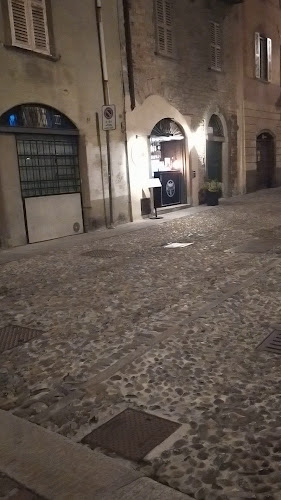 P.za Lorenzo Mascheroni, 11, 24129 Bergamo BG