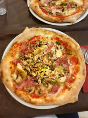 Opinii despre Frankie Chicken Pizza în Riposto - Ristorazione