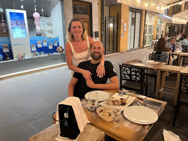 Via Cairoli, 30, 47921 Rimini RN