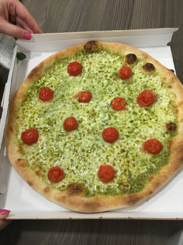 Mani in Pasta - Ristorazione