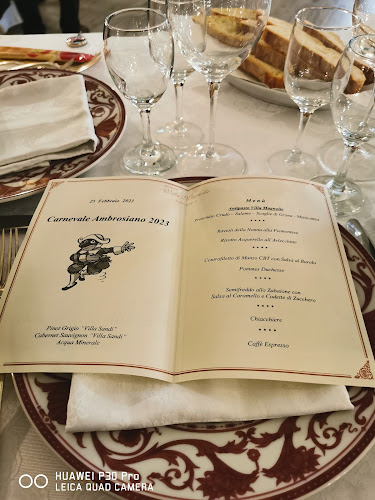 Villa Magnolie Open Times