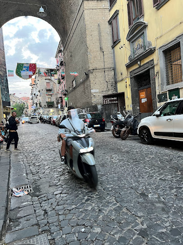 Pizzeria Osteria Manfredi Open Times