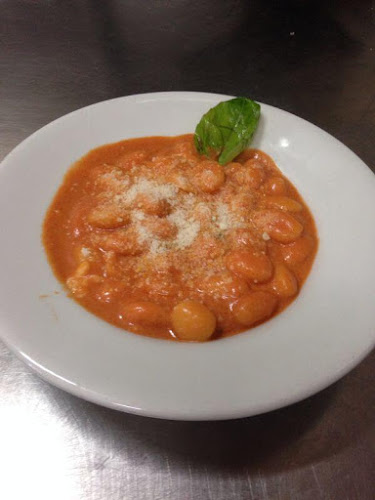 Mangi & Bevi Open Times