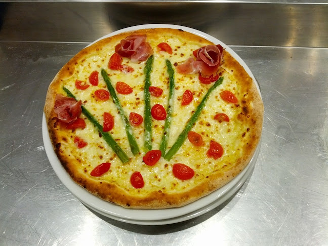 Comments and reviews of Pizzeria Regina Margherita