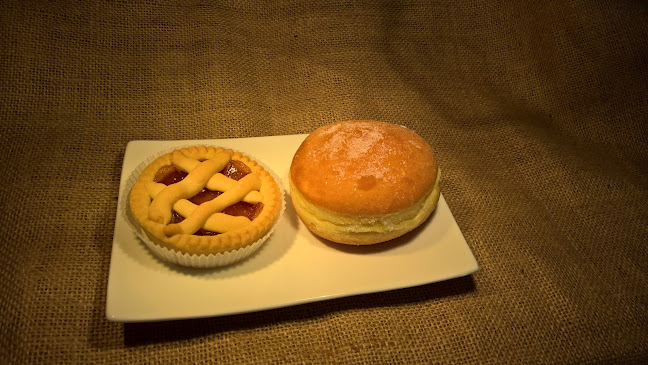 Opinii despre Pane e Dolci Lusenti - Panificio în Prevalle - Ristorazione