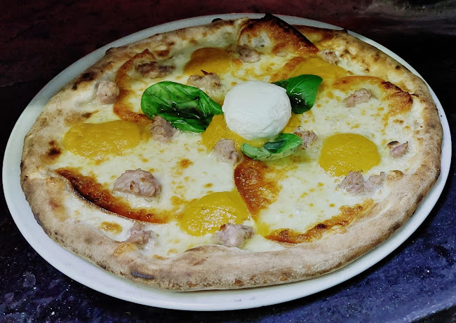 Opinii despre pizzeria Carpe Diem în Benevento - Ristorazione