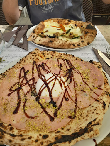 I 12 Gatti Pizzeria - Ristorazione