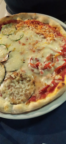 Reviews of Crystal 37 | Ristorante Pizzeria - Bar - Stabilimento Balneare in Marcelli - Ristorazione