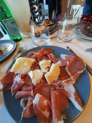 Comentarii opinii despre Stuzzicheria Parmigiana