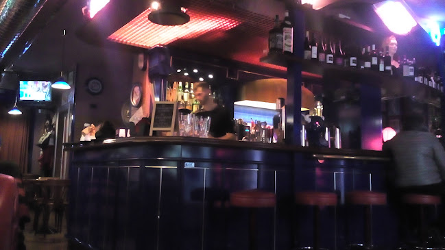 Comentarii opinii despre Crazy Bull Cafe'