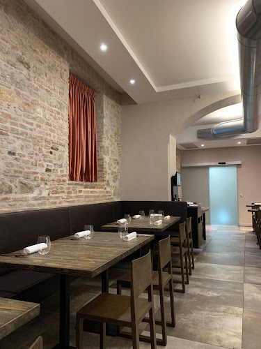 Inedito Pizzeria - Ristorazione