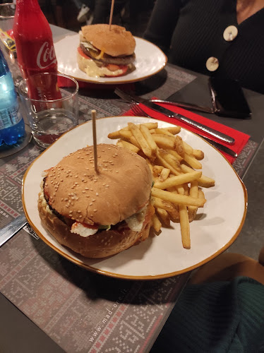 Comentarii opinii despre Mad One