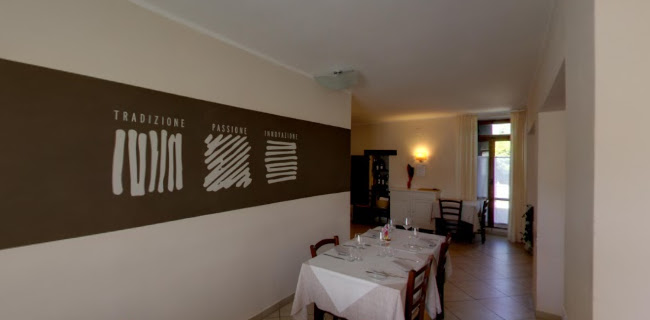 Ristorante La Paglia Marotta