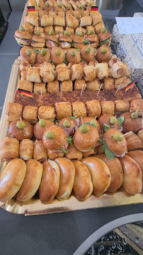 Comentarii opinii despre LA PATISSERIE di Luigi Maiello