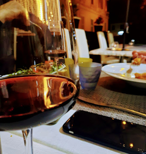 Tratto Monkeys Restaurant - Ristorazione