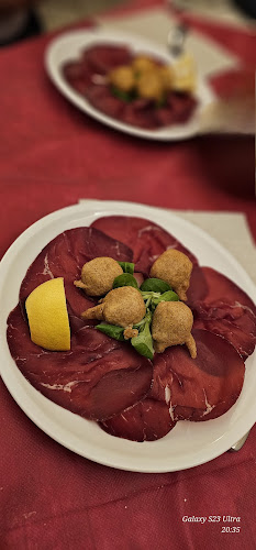 Reviews of Pizzeria Ristorante Vecchia Carbonera in Sondrio - Ristorazione