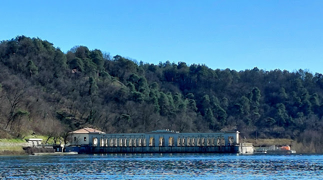 http://www.canottieri6.it/