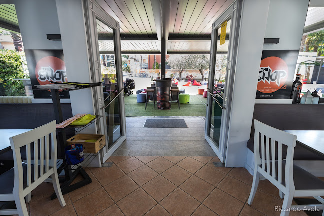 Aurora Lounge & Shisha Bar