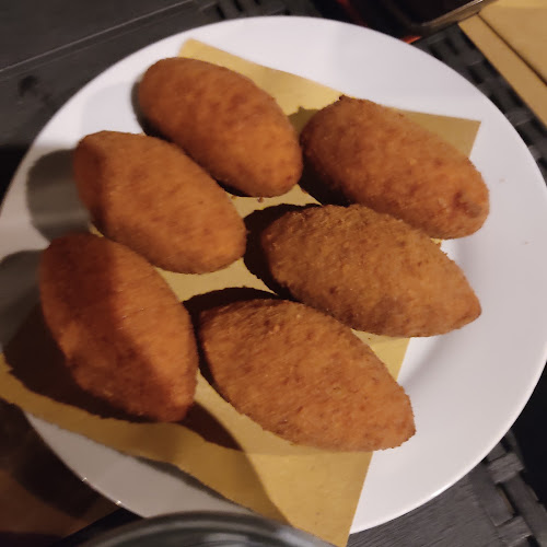 Via Assisi, 117, 00181 Roma RM