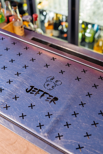 JEFFER cocktails & friends Open Times