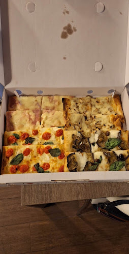 Largo Pier Francesco Scarampi, 8, 00167 Roma RM