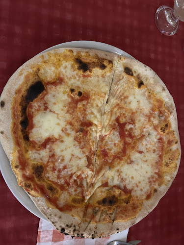 Opinii despre Felicità Pizzeria Trattoria în Mesagne - Ristorazione