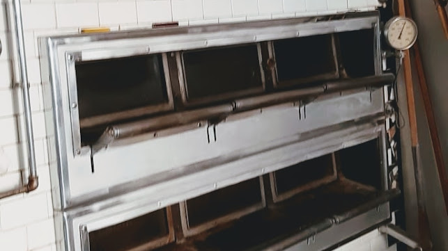 Opinii despre Panificio Vapoforno Lucchetti (Pane / Pizza / Dolci) în Tuscania - Ristorazione