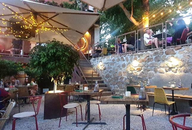 Comentarii opinii despre Ombre Rosse