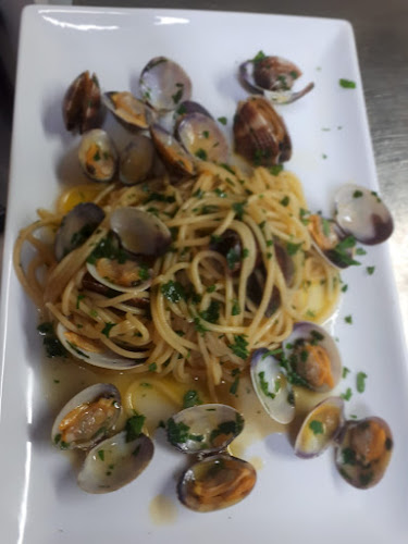 Opinii despre MOLO 33 Ristorante Pizzeria a Brindisi în Brindisi - Ristorazione