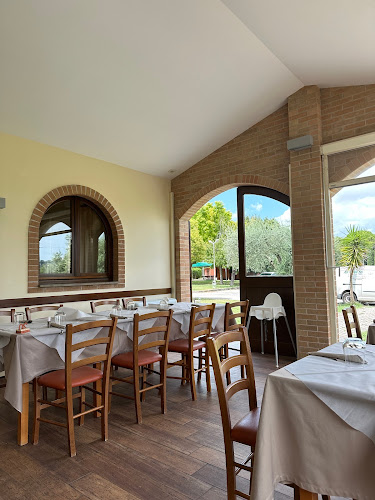 Opinii despre La Contrada Country House în Tolentino - Ristorazione