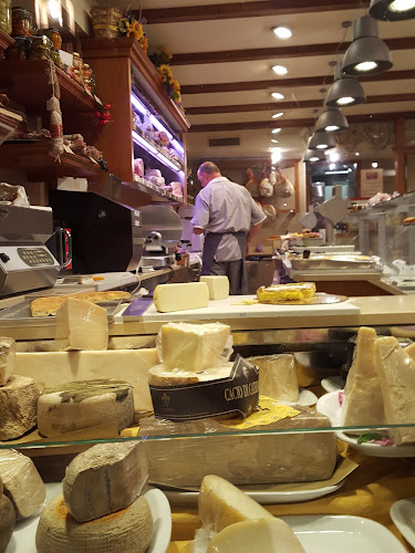 Opinii despre Bonuccelli Salumi Norcineria în Pietrasanta - Ristorazione