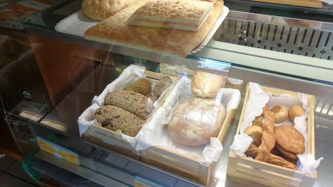 Comments and reviews of Panificio Pizzirani s.n.c