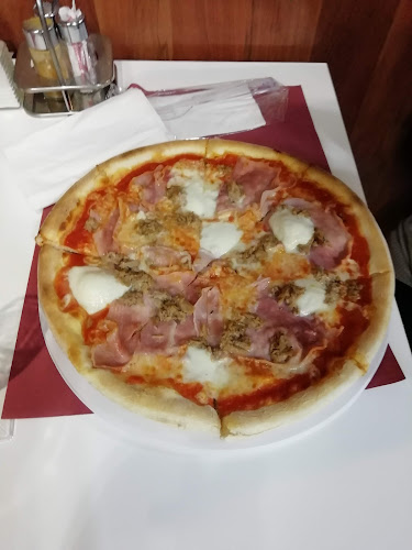Pizzeria Rosticceria Take Away - Ristorazione