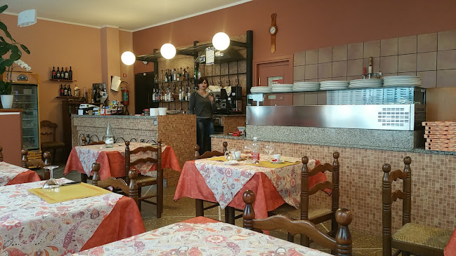 Comentarii opinii despre Mega Bar Pizzeria