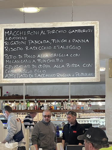 Opinii despre La Rotonda Ristorante Pizzeria în Ghedi - Ristorazione