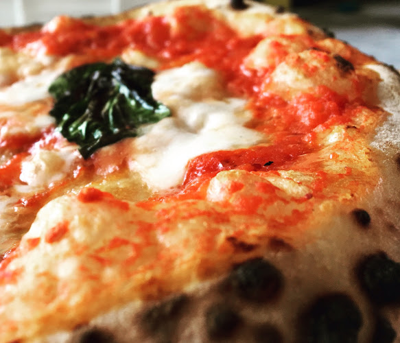 Reviews of Pizzeria Farina&Co. Napoli in Napoli - Ristorazione