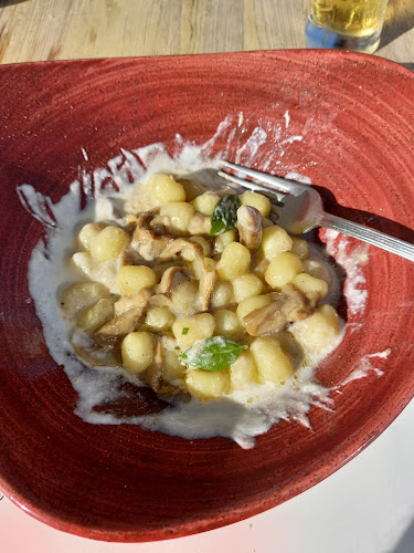 Via Palermo, 89, 08020 La Caletta NU