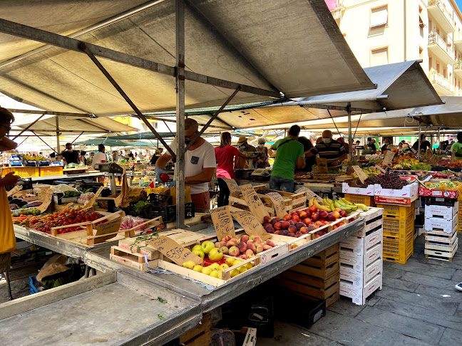 Via Buontalenti, 57126 Livorno LI