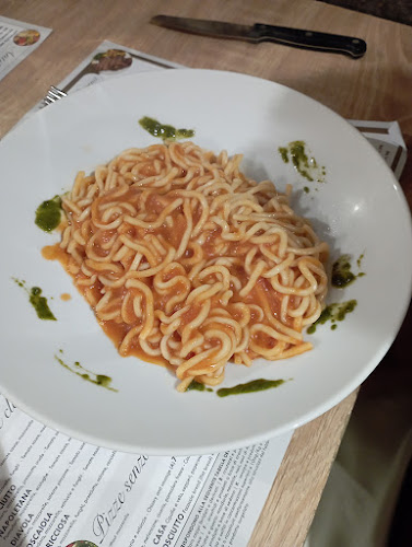 Comentarii opinii despre Taverna Etrusca