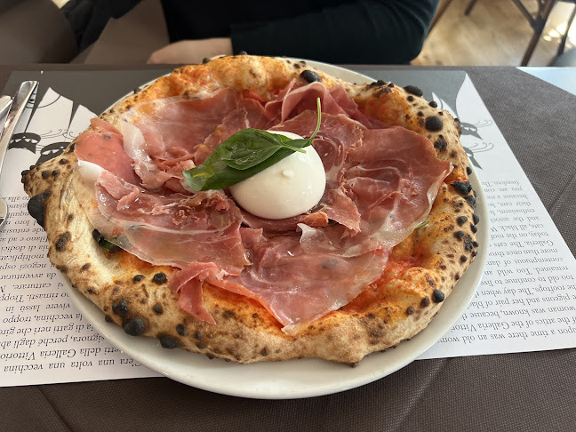 Comments and reviews of I 12 Gatti Pizzeria