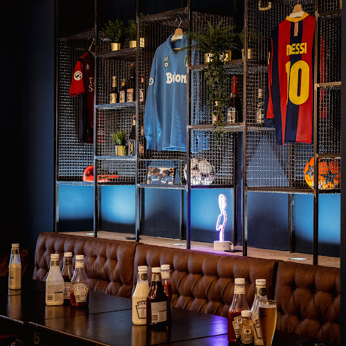 Opinii despre Moby Dick Burger Club în Villa Literno - Ristorazione