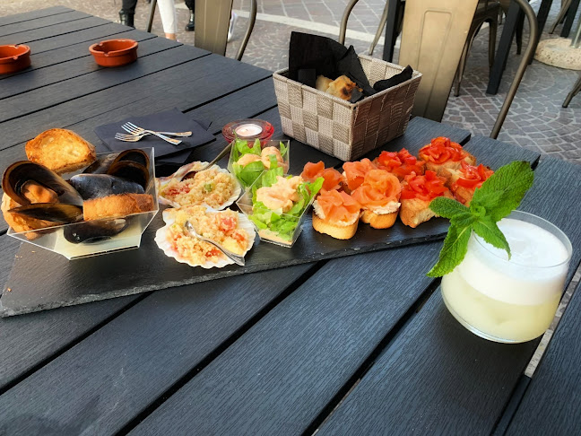 Moonshine Lounge Bar - Ristorazione