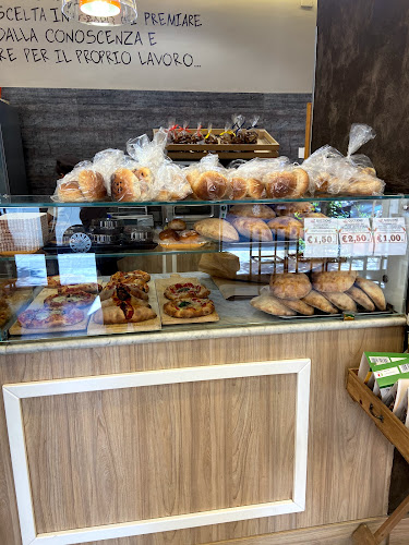 Via Giuseppe Pipitone Federico, 63, 90144 Palermo PA