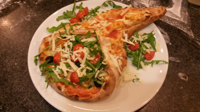 Opinii despre Pizzeria La Cometa în Novara - Ristorazione