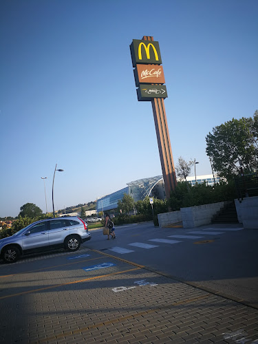 McDonald's Osimo Open Times