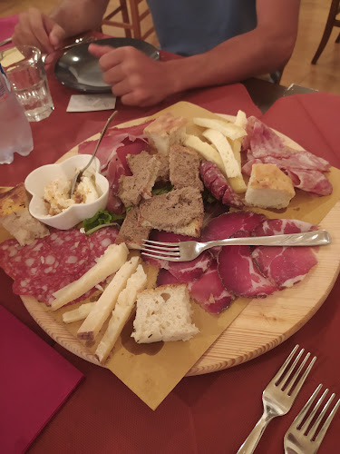 C'era una volta L'osteria Phone number