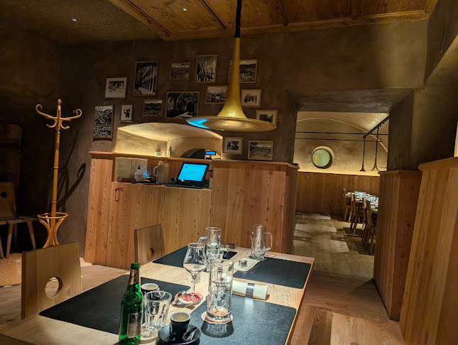 Comentarii opinii despre Decantei