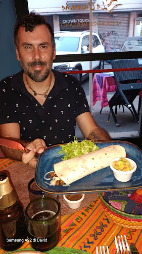 Comments and reviews of La Cucaracha